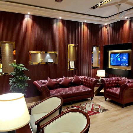 Victorian Elegance Luxury Stays Amritsar Exterior photo